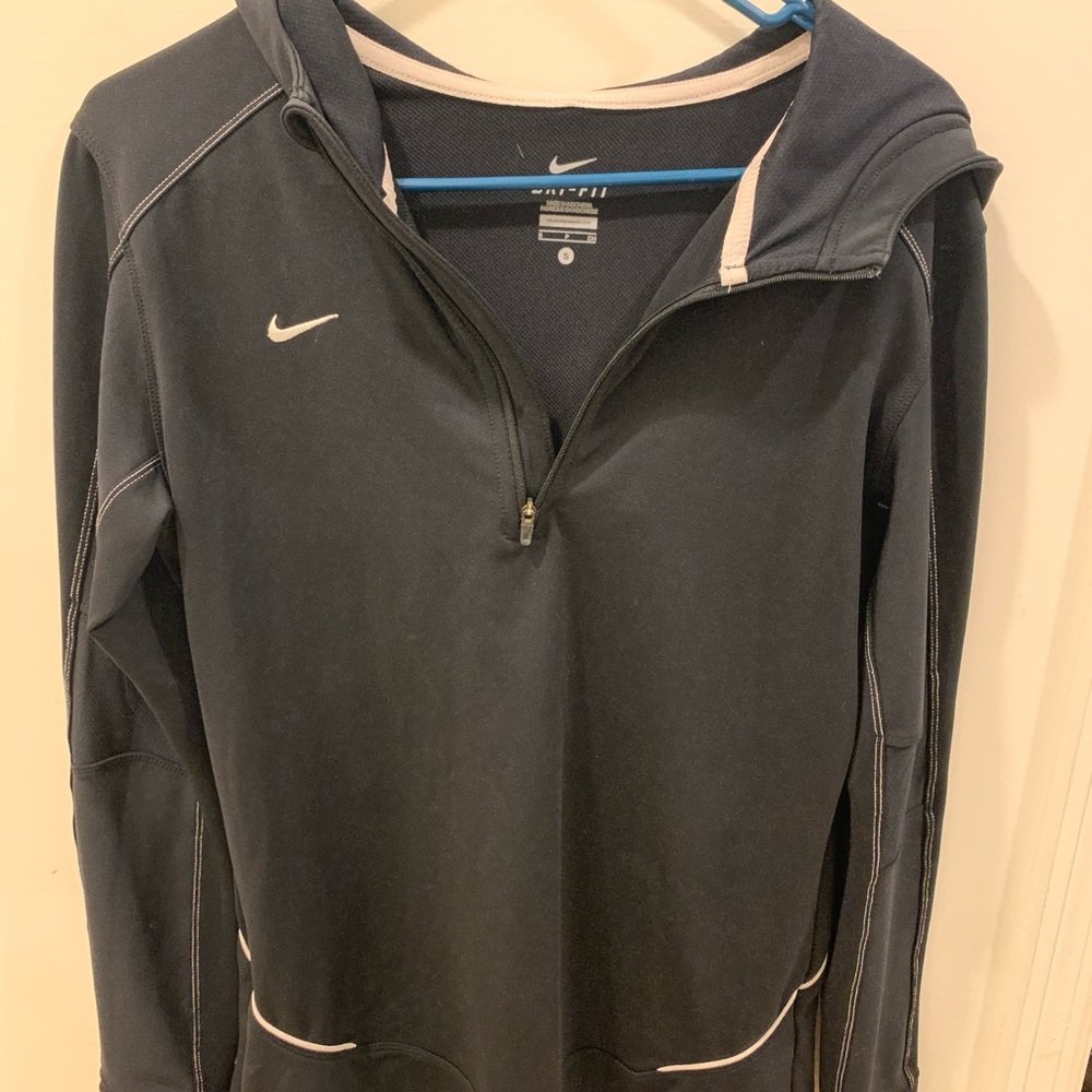 Black nike 3/4 zip up